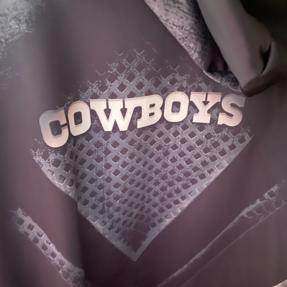 Dallas Cowboys hoodie - Picture 2 of 2